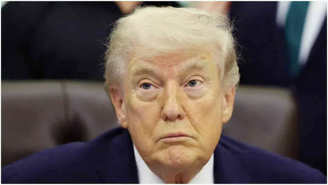 ইরান ‘ভেঙে পড়ার দ্বারপ্রান্তে’ রয়েছে বলে আমাকে জানিয়েছে : ট্রাম্প